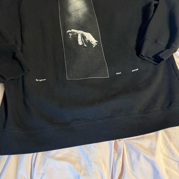 Ariana Grande Eternal Sunshine: Brighter Days Ahead Black Crewneck Sweatshirt - Picture 7 of 11